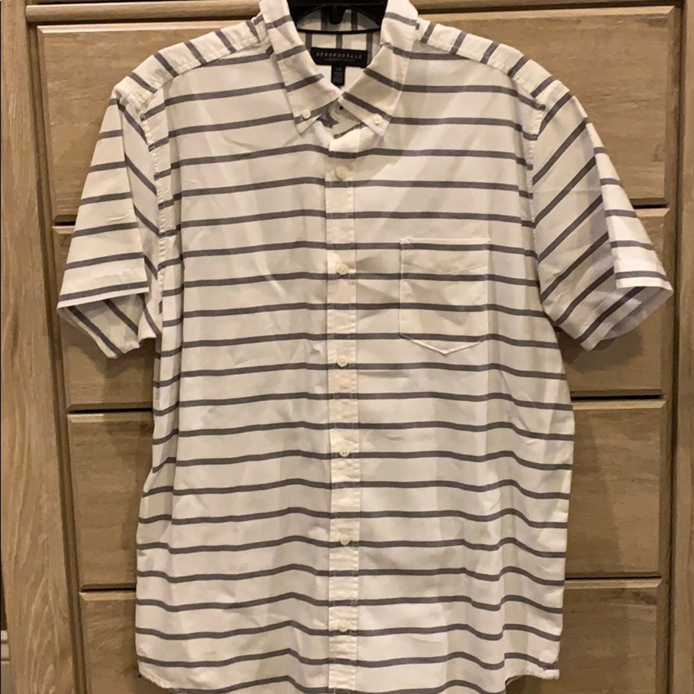Aeropostale Short-Sleeve Button Up